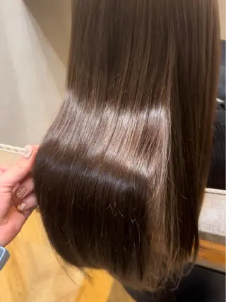 ロング "今"だけでない美髪 KOTOMIのヘアスタイル