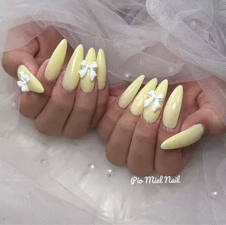 セミロング HANA 長さだしのネイルデザイン