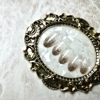 ネイル NEO Beauty Salon所属・𝐍𝐄𝐎 𝐉𝐔𝐑𝐈のネイルデザイン