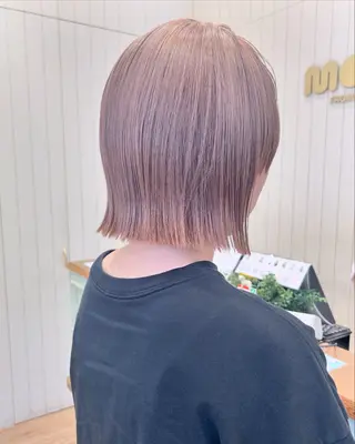 ミディアム カラー ケアブリーチ 坪井佑樹のヘアスタイル