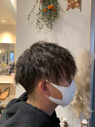 パーマ メンズ 遊佐 瑞紀のヘアスタイル