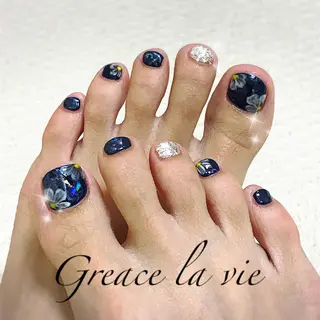 ショート カラー パーマ ヘアアレンジ キッズ ネイル マツエク・マツパ Greace la vie所属・Greace  la vieのネイルデザイン