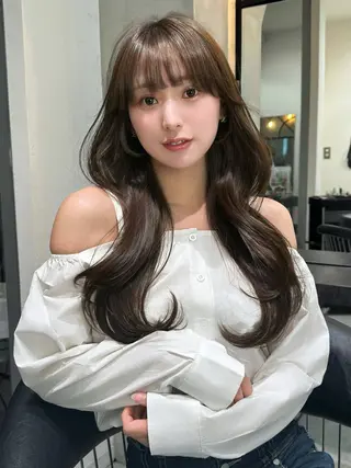 ロング カラー 縮毛矯正　髪質改善 韓国風レイヤー　吉田のヘアスタイル