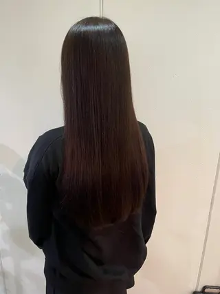 ロング 髪質改善サロンLOUIMADNA栄店所属・🌈縮毛矯正特化 杉浦　夏生のヘアスタイル