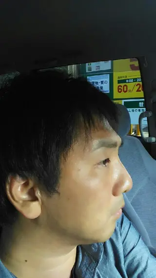 小顔×小顔×小顔 おくむらサロン所属・耳ツボジュエリー 3000円のエステ・リラクイメージ