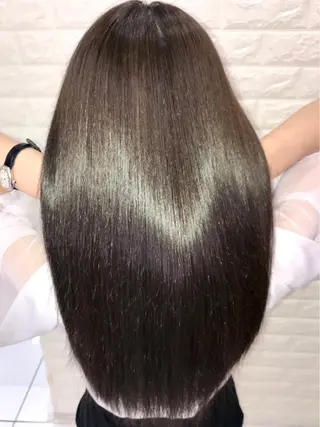 ロング 20代半ば上質なへア ケア 髪質改善 大西のヘアスタイル