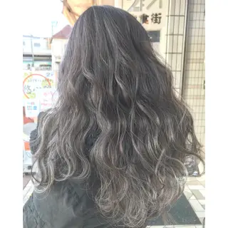 ロング カラー ヘアアレンジ シアーベージュニスト 🥣大石亜里紗のヘアスタイル