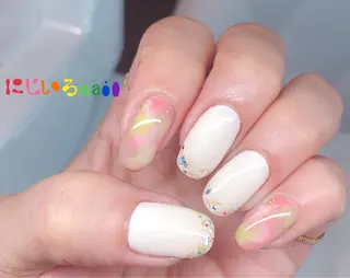 ネイル にじいろ nailのネイルデザイン