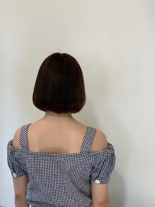 カラー ショート 若山 佳代のヘアスタイル