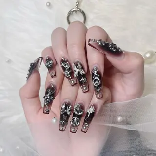 ミディアム Chiin Nailのネイルデザイン