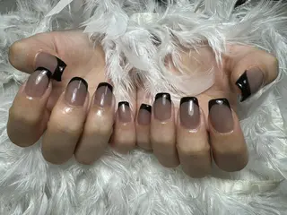 ネイル DEMAIN- 🌹のネイルデザイン