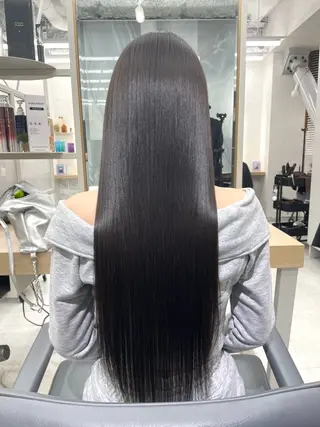 セミロング 半個室サロンyoures hair 髪質改善トリートメント東新宿店所属・榊原竜弥 髪質改善/美髪作りのヘアスタイル