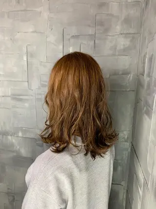 ミディアム カラー ヘアアレンジ BARON Beauty 池袋 個室美容室所属・✄KOSUGE KYOUSUKE✄のヘアスタイル
