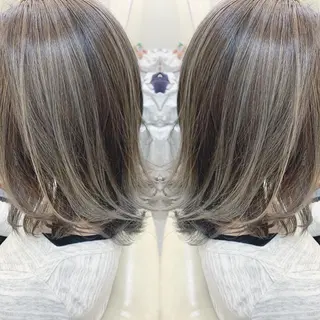 ミディアム H所属・H (エイチ) 烏丸御池店のヘアスタイル