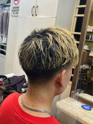 ショート カラー メンズ エクステ/ブリーチ / Hayatoのヘアスタイル