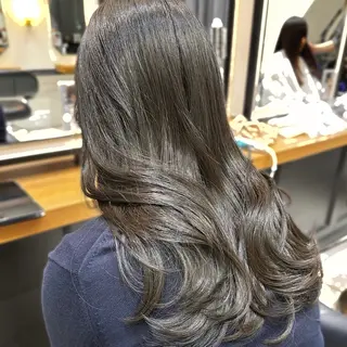 ロング カラー レイヤー/グレージュ メンズパーマのヘアスタイル