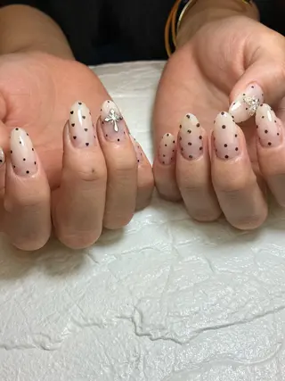 ネイル アトリエみかん所属・MIKA 🍊のネイルデザイン