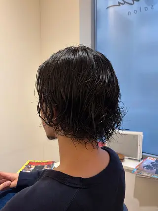 ショート パーマ 荒井 茉凜のヘアスタイル