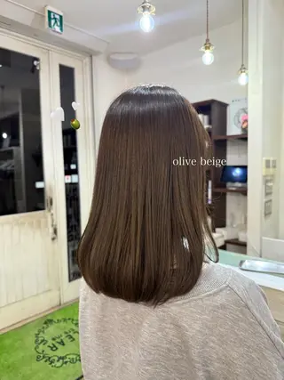 ミディアム Rinka/レイヤー /透明感カラーのヘアスタイル