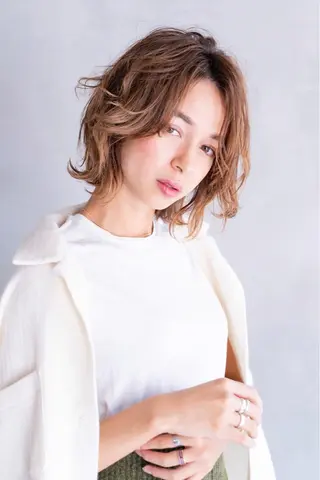 ショート カラー サイエンスアクア/艶 髪/レイヤー/清水のヘアスタイル