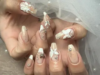 ネイル ToliyDeliy Nail Salonのネイルデザイン