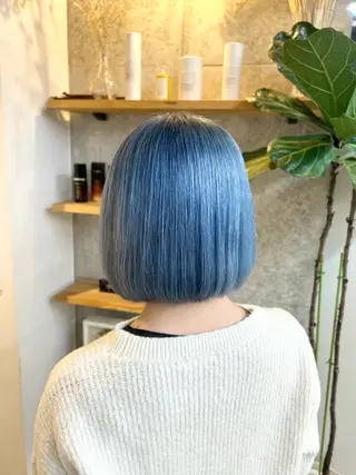 ミディアム カラー KOTOMI .のヘアスタイル