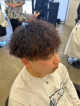 ショート パーマ メンズ 平野 拓海のヘアスタイル