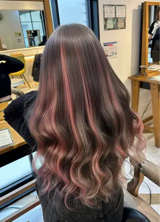 ロング カラー 🍒しの🍒 ハイトーン/カットのヘアスタイル