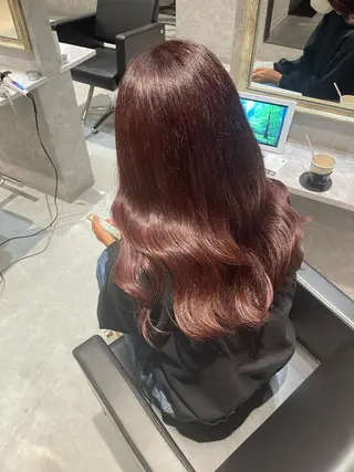 ロング ハイトーン ／ レイヤー/吉田陸斗のヘアスタイル