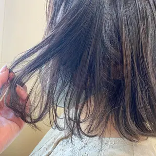 ミディアム sea's所属・ヒラカホ/矢場町/ ブリーチ/似合わせのヘアスタイル