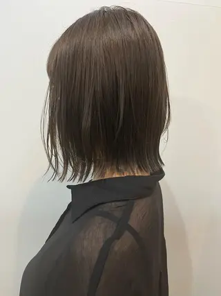 ショート カラー あやめ【顔まわり/レ イヤー/柔らかカラ】のヘアスタイル