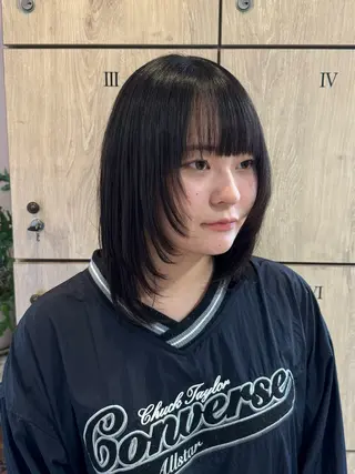 ミディアム なつき/ 艶カラー/縮毛矯正のヘアスタイル