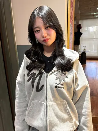 ロング カラー mai / linoah˚✧のヘアスタイル