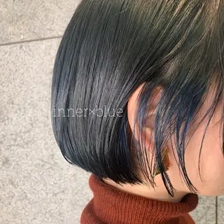 ミディアム カラー RINA🧤 デザインとボブのヘアスタイル