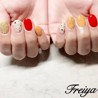 ネイル FREIYA所属・FREIYA マツエク、ネイルのマツエク・マツパデザイン