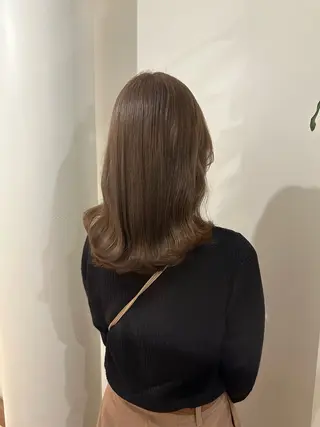 ロング 安丸 結夏のヘアスタイル