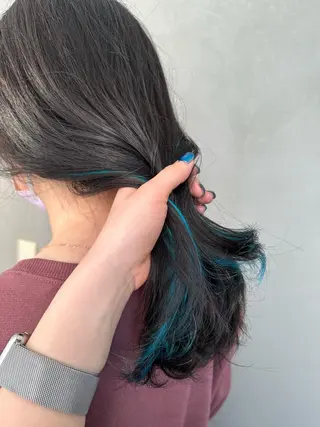 ミディアム カラー a-o横浜所属・色落ちまでキレイに！ ！女性サロンのヘアスタイル