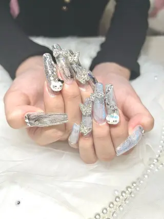 ネイル 【Laule‘a 】のネイルデザイン