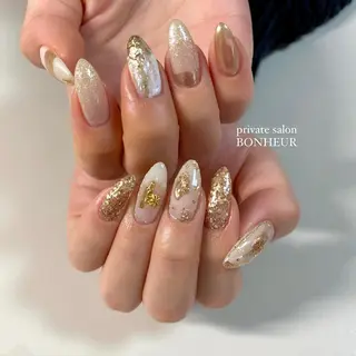 ネイル BONHEUR Annaのネイルデザイン