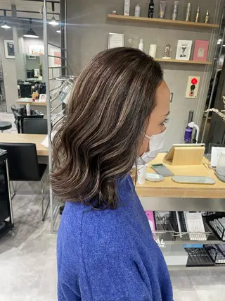 ミディアム REDEAL SHIBUYA所属・maya/レイヤー カット/ミインパーマのヘアスタイル