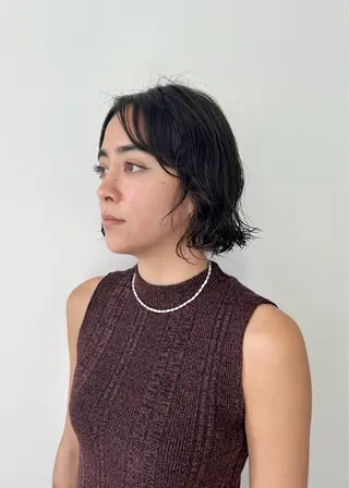 ミディアム カラー パーマ ENIF ツキのヘアスタイル