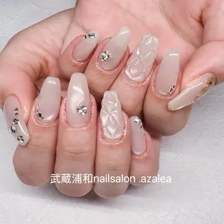 ネイル R inのネイルデザイン