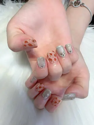 ネイル ★RISA★ 伊勢崎 【KARAT】のネイルデザイン