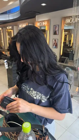 ロング カラー ジャンクロードビギン 下北沢店所属・RUNA/ バレイヤージュカラーのヘアスタイル