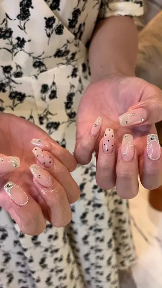 ネイル Nailsalon RAVE所属・Nailsalon RAVEのネイルデザイン