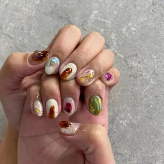 ネイル nailstudio eviz新宿店のネイルデザイン