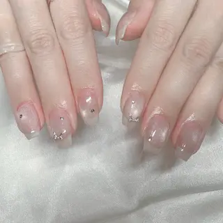 ネイル L'oeillet所属・L'oeillet HIBIKIのネイルデザイン