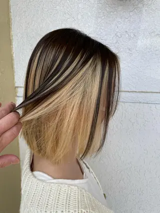 ショート カラー レイヤーカット匠 イソザキノリユキのヘアスタイル