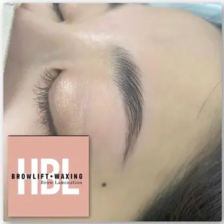 アイブロウ Rubble所属・Rubble 菊田のマツエク・マツパデザイン