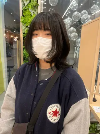 ミディアム 🟣niw SHUNNA🟣のヘアスタイル